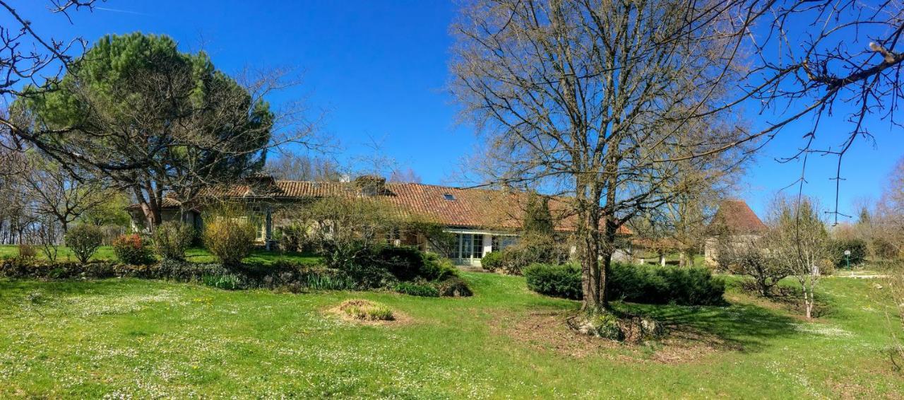 Villa Le Creyssac Saint-Félix-de-Bourdeilles 外观 照片