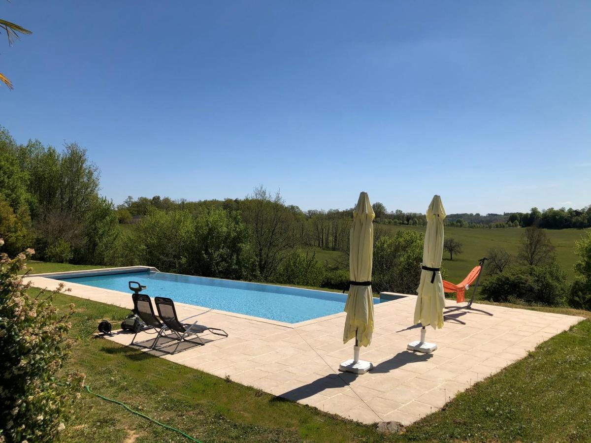 Villa Le Creyssac Saint-Félix-de-Bourdeilles 外观 照片