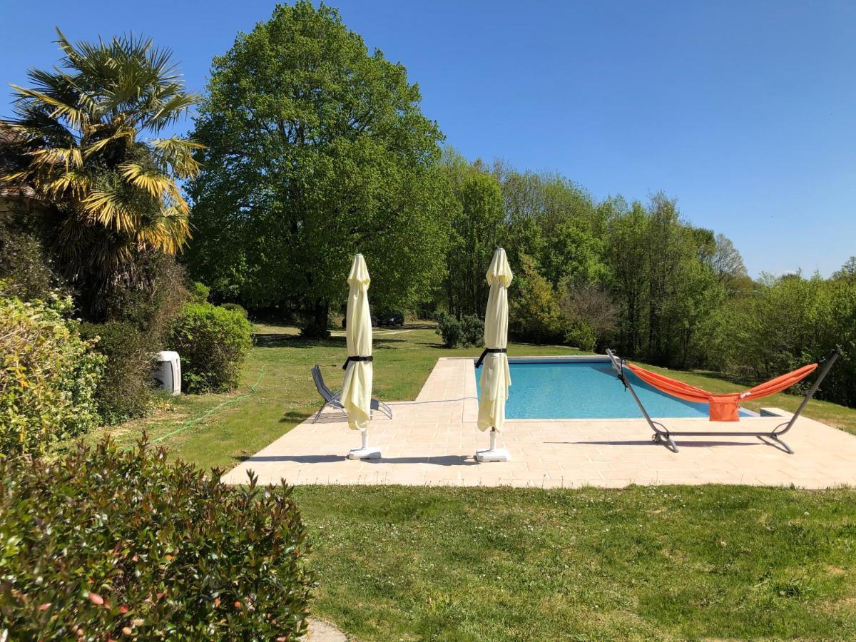 Villa Le Creyssac Saint-Félix-de-Bourdeilles 外观 照片