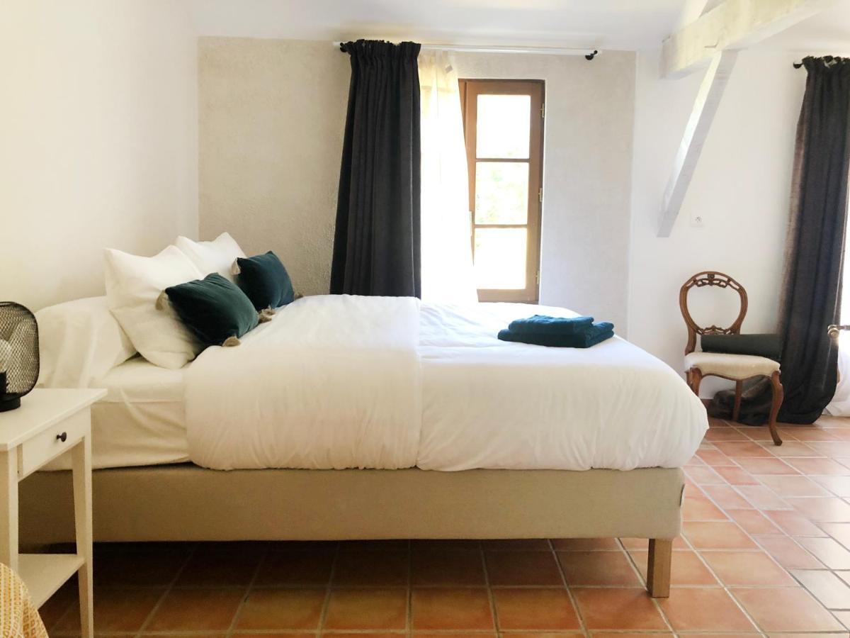 Villa Le Creyssac Saint-Félix-de-Bourdeilles 外观 照片