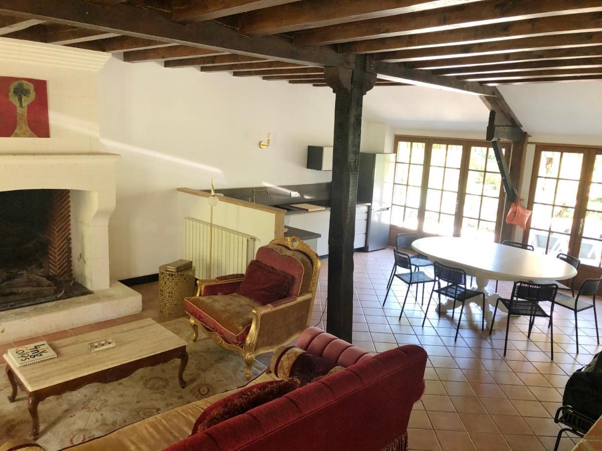 Villa Le Creyssac Saint-Félix-de-Bourdeilles 外观 照片