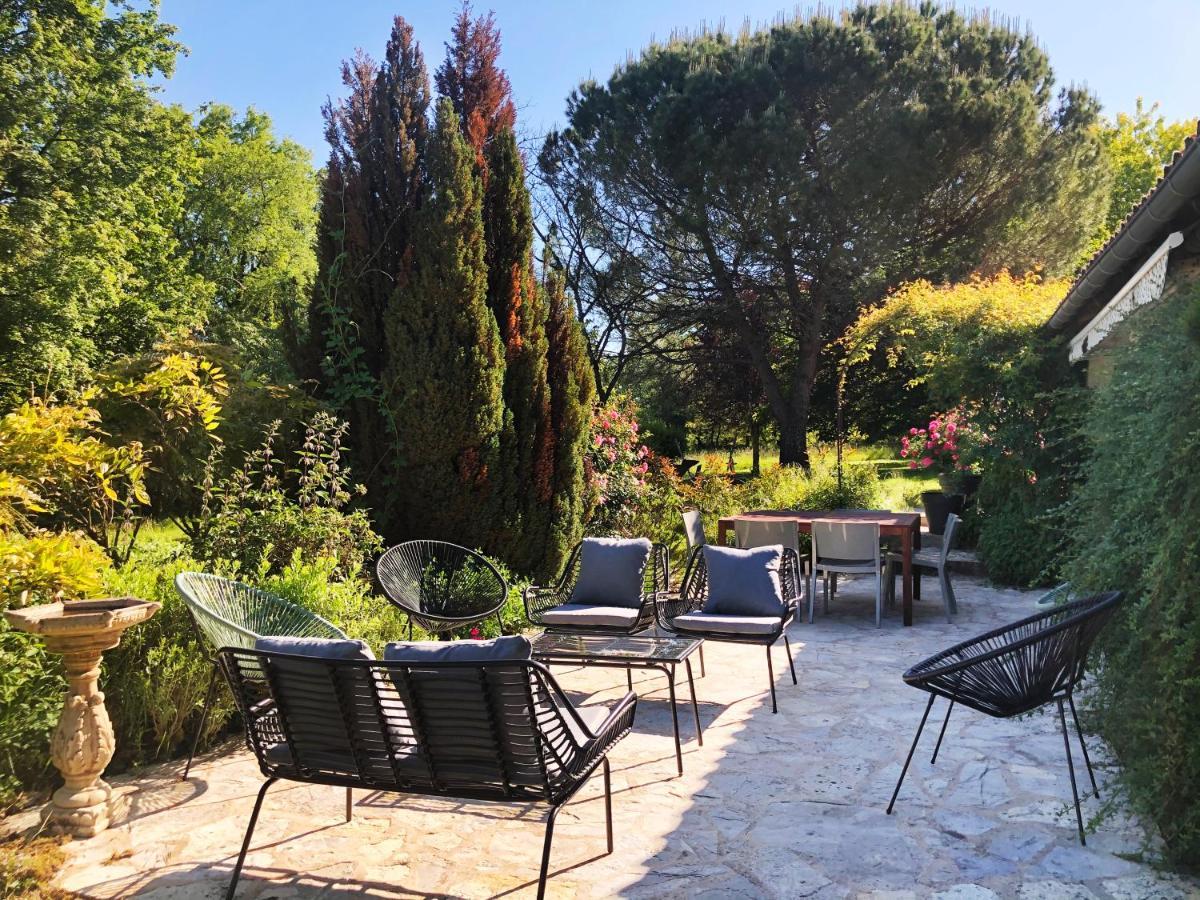 Villa Le Creyssac Saint-Félix-de-Bourdeilles 外观 照片