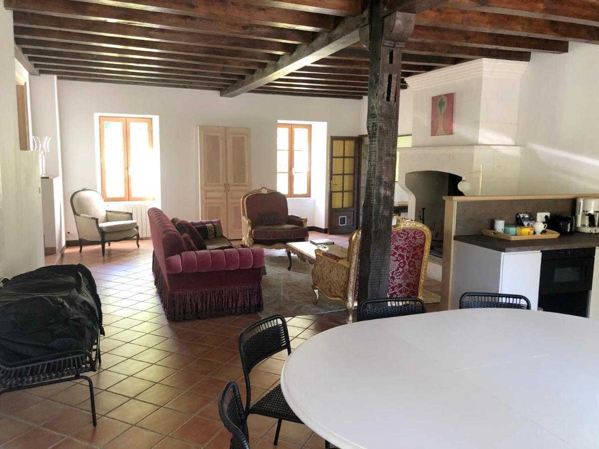 Villa Le Creyssac Saint-Félix-de-Bourdeilles 外观 照片